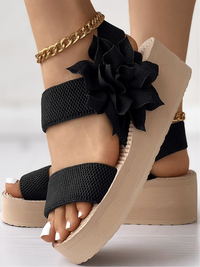 SANDALS TYMIA black